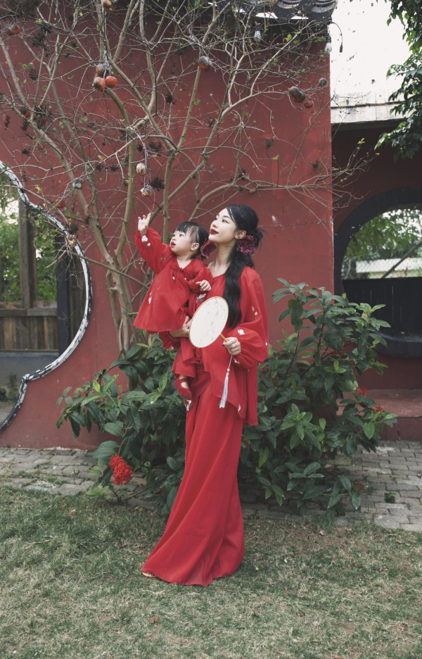 Chia sẻ bí quyết làm đẹp: Mẹ bỉm sữa tiết lộ cách để trẻ hơn chục tuổi sau sinh