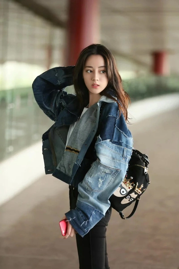 Diện áo khoác denim 