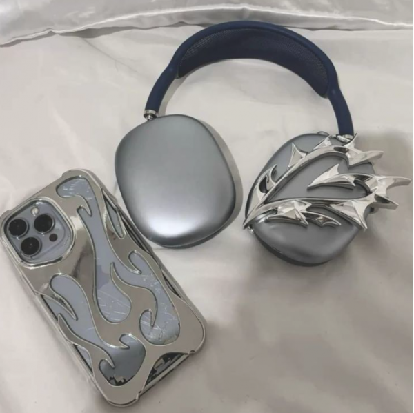 Gen Z biến phụ kiện trở thành tuyên ngôn sống động của cá tính Gen Z biến phụ kiện trở thành tuyên ngôn sống động của cá tính