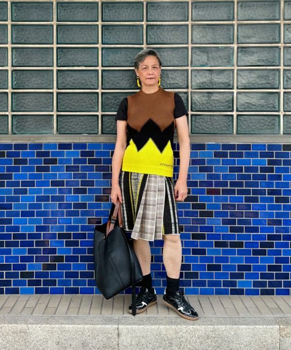 Hành trình trở thành biểu tượng thời trang của nữ bác sĩ 70 tuổi