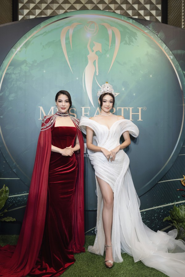 Hoa hậu Mina Sue Choi nền nã trong tà áo dài, làm đại sứ ”Miss Earth Vienam 2023”