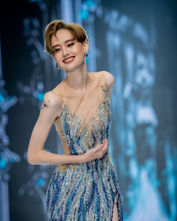 Hoa hậu Thái Lan gây chú ý với phong cách tomboy Hoa hậu Thái Lan gây chú ý với phong cách tomboy