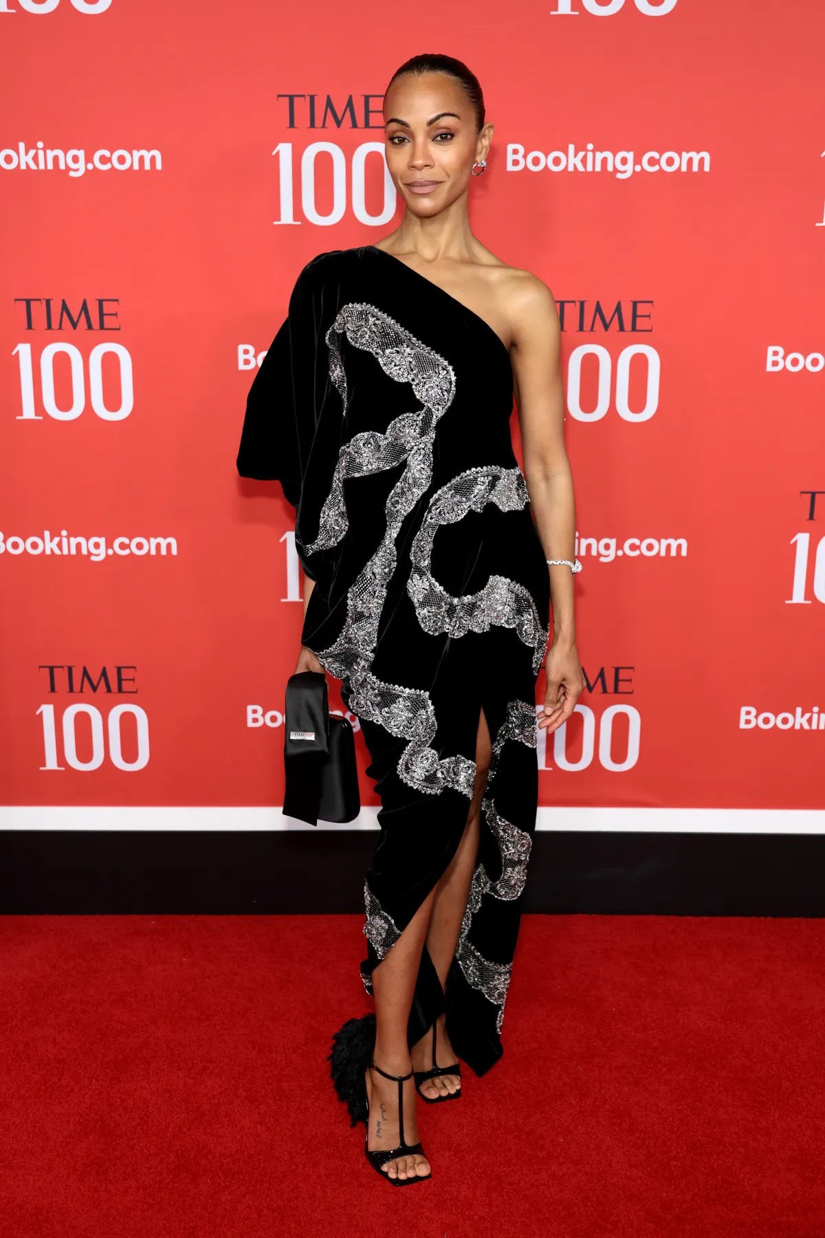 Jennie đọ sắc cùng Hailey Bieber tại thảm đỏ quyền lực TIME 100&nbsp;