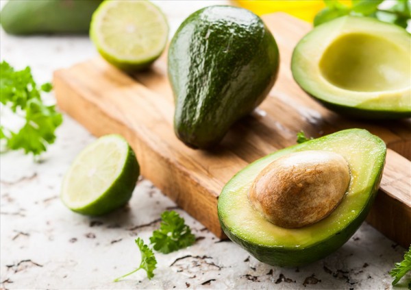 Làm đẹp từ gian bếp: Dưỡng da và tóc chuẩn spa với trái bơ