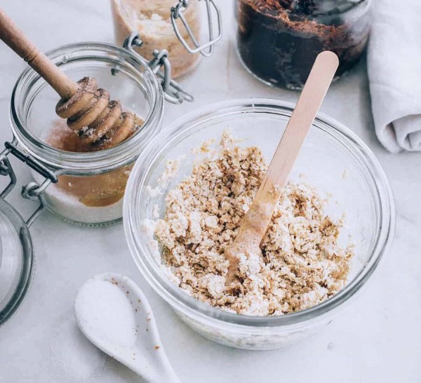 Làm đẹp từ gian bếp: Nuôi dưỡng làn da từ trong ra ngoài với yến mạch