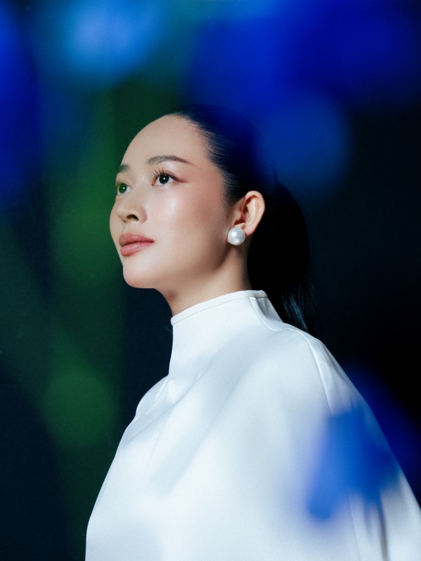 Mai Thanh Hà khoe vẻ đẹp rạng rỡ, trở lại sau 3 năm Mai Thanh Hà khoe vẻ đẹp rạng rỡ, trở lại sau 3 năm