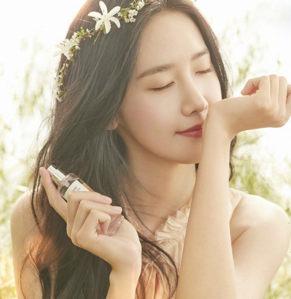 Mẹo dùng nước hoa vào mùa hè không gây kích ứng da