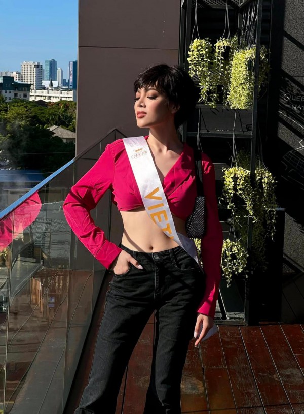 Miss International Queen 2022: Trân Đài diện đồ thế nào mà được ví như “nữ hoàng thời trang”?