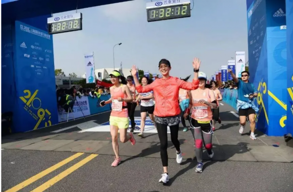 Mỹ nhân Trương Quân Ninh: Mỹ nhân Trương Quân Ninh: