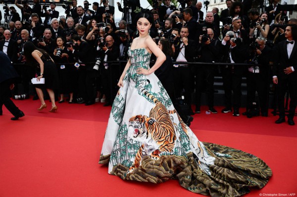 Mỹ nhân lộng lẫy trên thảm đỏ khai mạc “Cannes 2023”
