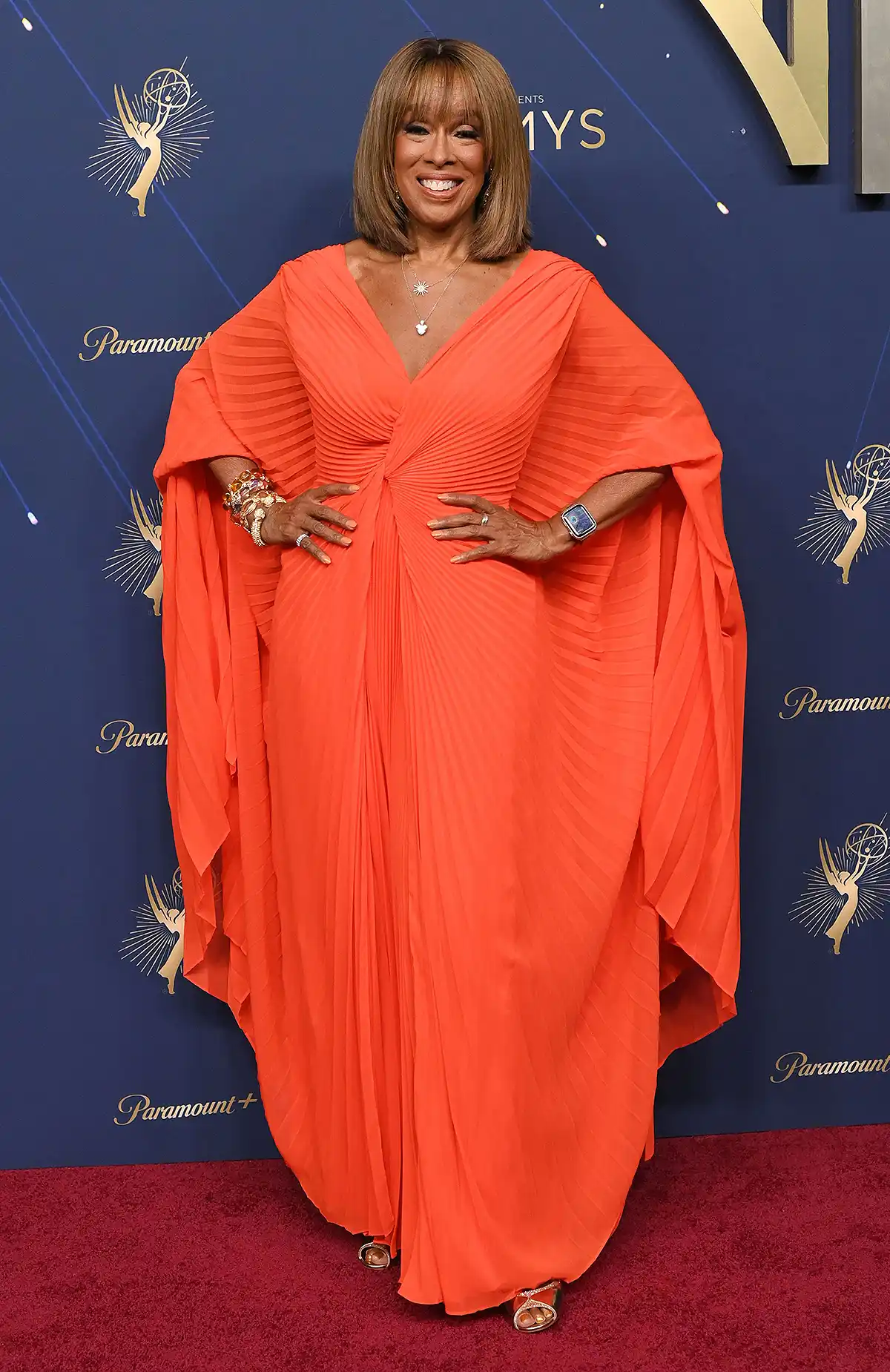 Ngắm dàn sao tỏa sáng trên thảm đỏ Emmy 2025 Ngắm dàn sao tỏa sáng trên thảm đỏ Emmy 2025