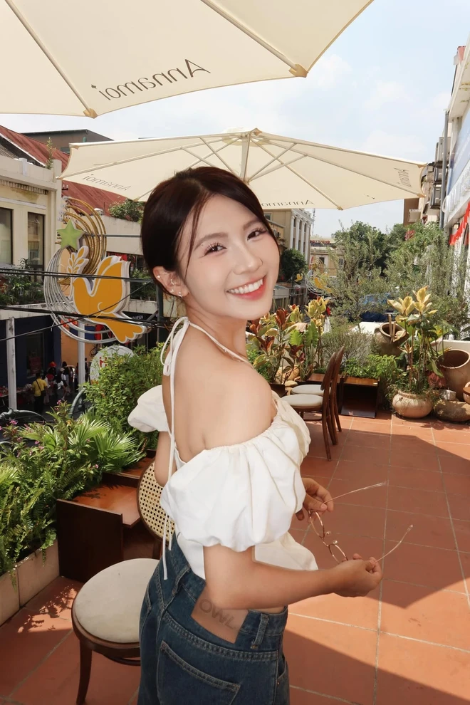 Nhan sắc Chang Mây