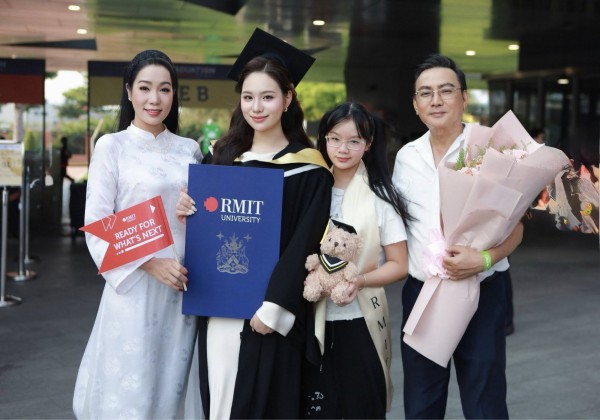 Nhan sắc con gái xinh như hoa hậu của NSND Trịnh Kim Chi&nbsp;