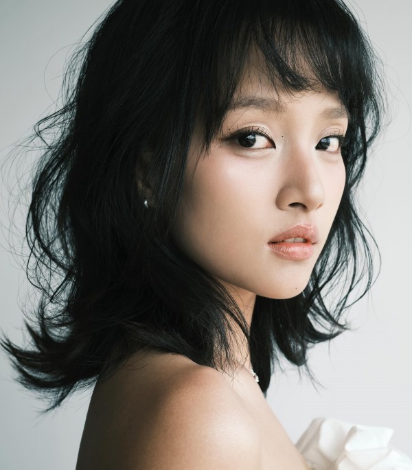 Nhan sắc nữ diễn viên genZ đóng vai chính Nhan sắc nữ diễn viên genZ đóng vai chính