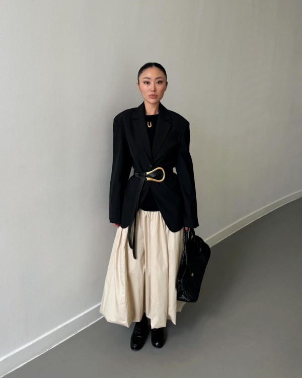 Những bản phối cùng áo blazer được dự đoán bùng nổ ở năm 2025 Những bản phối cùng áo blazer được dự đoán bùng nổ ở năm 2025