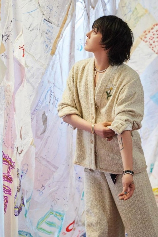 Những bộ trang phục ấn tượng nhất của G-Dragon: Biểu tượng thời trang châu Á