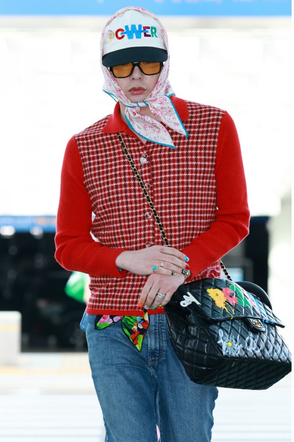 Những bộ trang phục ấn tượng nhất của G-Dragon: Biểu tượng thời trang châu Á