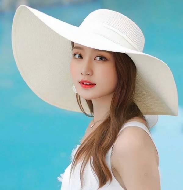 Những chiếc mũ sành điệu phải sắm khi đi biển mùa hè Những chiếc mũ sành điệu phải sắm khi đi biển mùa hè