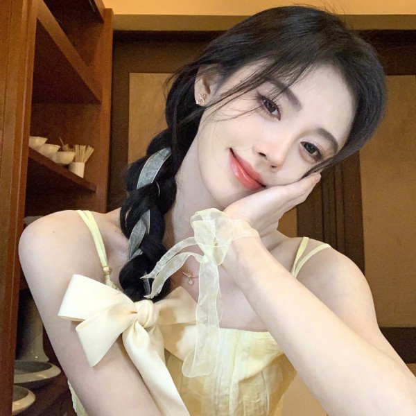 Những kiểu tóc tạo nên dấu ấn của “mỹ nhân 4.000 năm” Cúc Tịnh Y