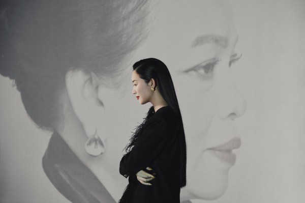 Nữ diễn viên Mai Thanh Hà khoe bộ ảnh thời trang chụp cùng mẹ Nữ diễn viên Mai Thanh Hà khoe bộ ảnh thời trang chụp cùng mẹ