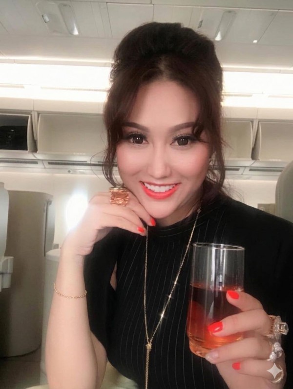 Phi Thanh Vân ngày ấy - bây giờ: Từ 
