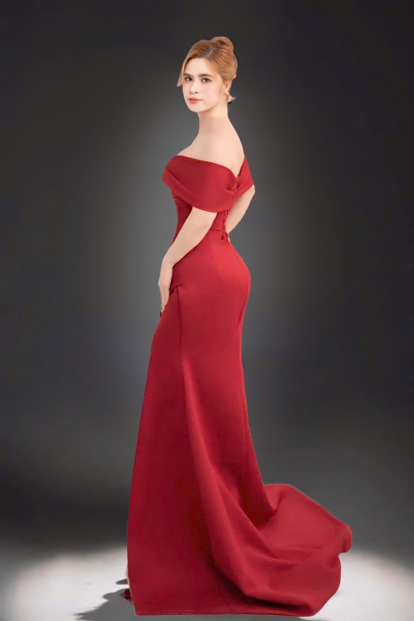 Sắc vóc quyến rũ của á hậu thương hiệu Việt Nam 2024