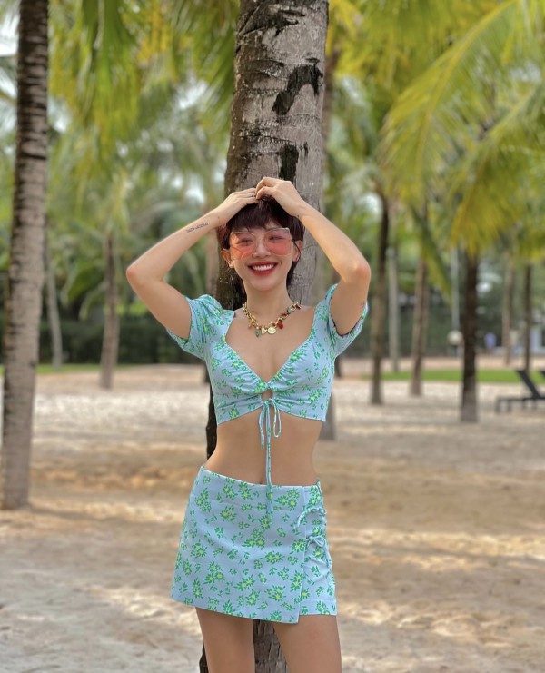 Sao Việt khỏe đẹp: Tóc Tiên eo thon dáng nuột nhờ tập gym