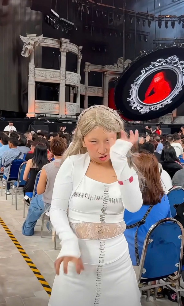 Sao Việt mặc ấn tượng khi xem show của Lady Gaga ở Singapore Sao Việt mặc ấn tượng khi xem show của Lady Gaga ở Singapore