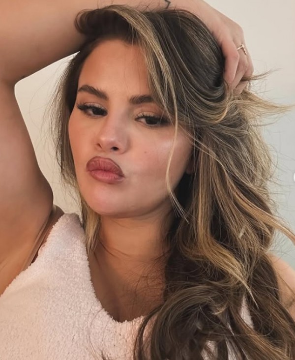 Selena Gomez và những kiểu tóc trở thành biểu tượng Selena Gomez và những kiểu tóc trở thành biểu tượng