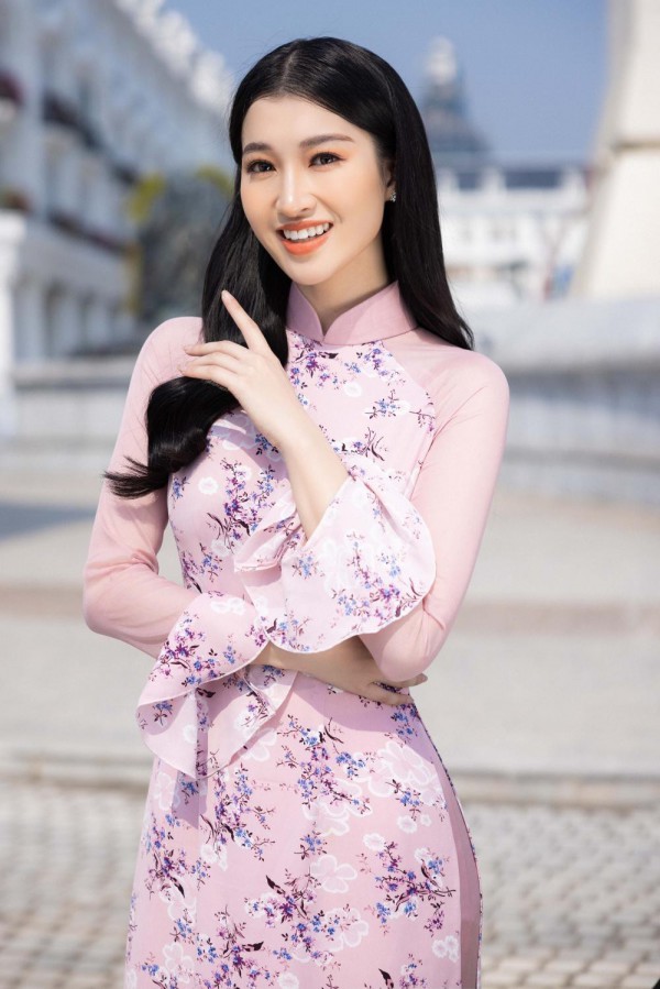 Thí sinh sở hữu vòng eo nhỏ nhất Top 38 Miss World Vietnam có nhan sắc "thần tiên tỷ tỷ"