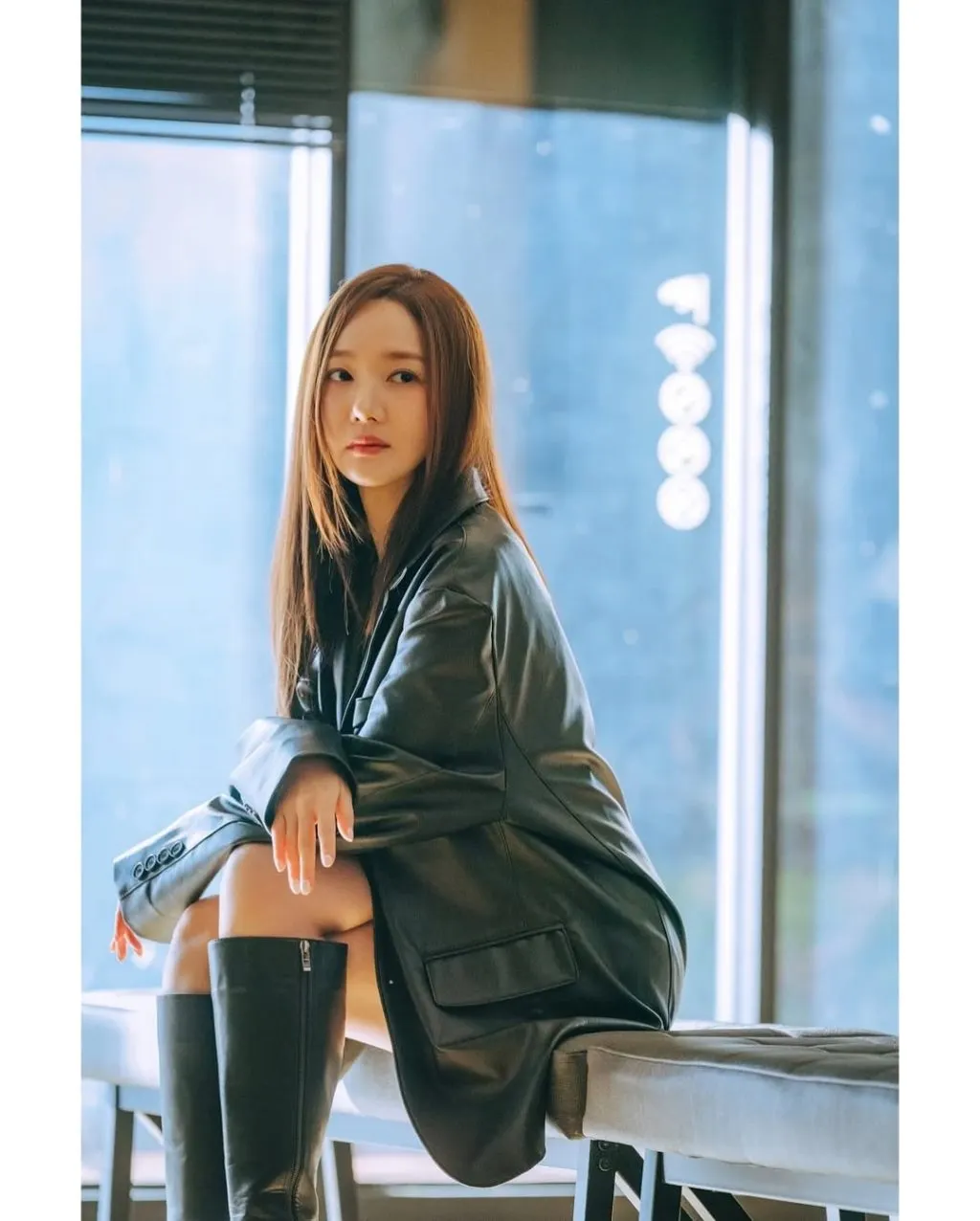 Thời trang đa phong cách của Park Min Young trong Thời trang đa phong cách của Park Min Young trong