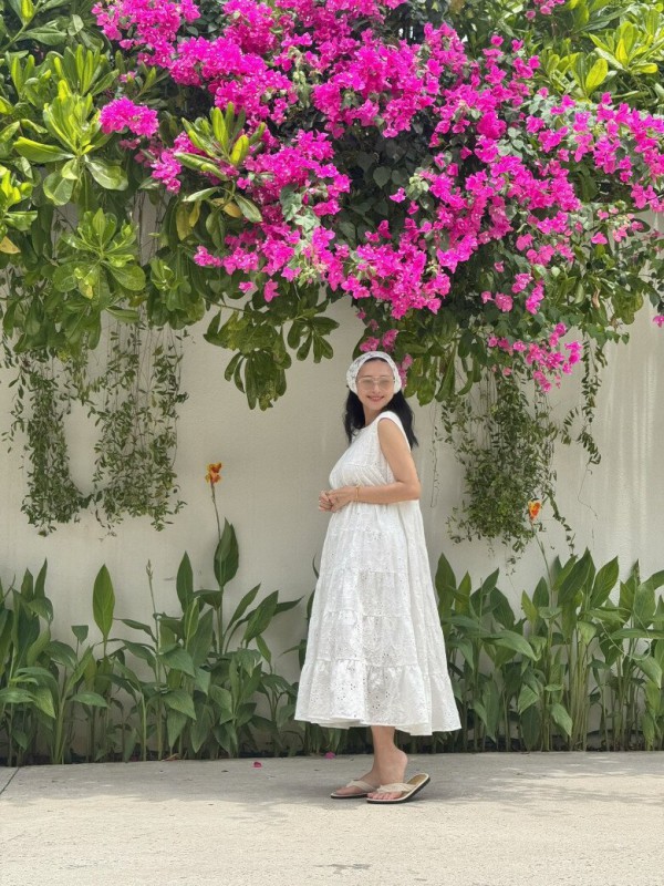 Thời trang sành điệu của 3 mỹ nhân Việt đang mang thai Thời trang sành điệu của 3 mỹ nhân Việt đang mang thai