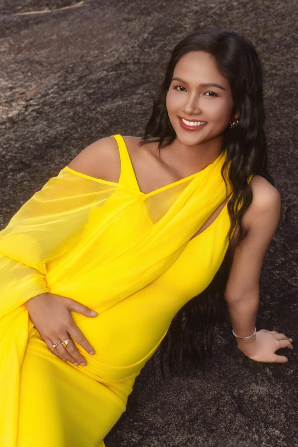 Thời trang sành điệu của 3 mỹ nhân Việt đang mang thai Thời trang sành điệu của 3 mỹ nhân Việt đang mang thai