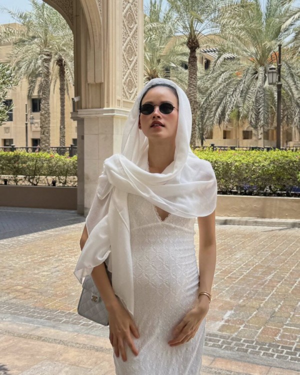 Thời trang sành điệu của 3 mỹ nhân Việt đang mang thai Thời trang sành điệu của 3 mỹ nhân Việt đang mang thai