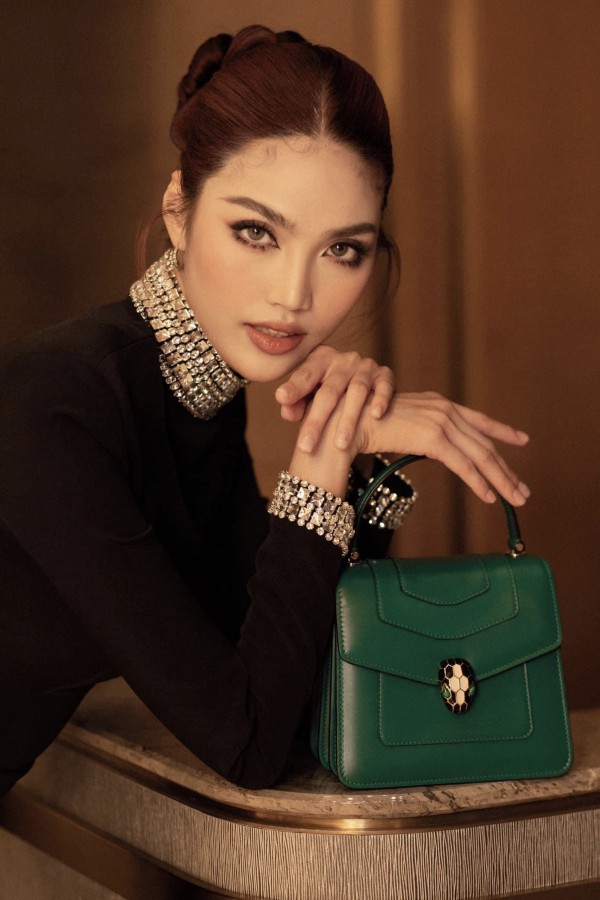 Trang phục dự tiệc của Lan Khuê được săn lùng Trang phục dự tiệc của Lan Khuê được săn lùng