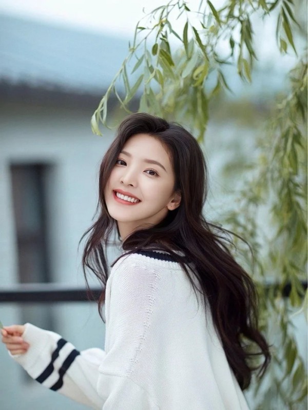 Triệu Lộ Tư, Chương Nhược Nam dưỡng da căng mịn từ chanh dây