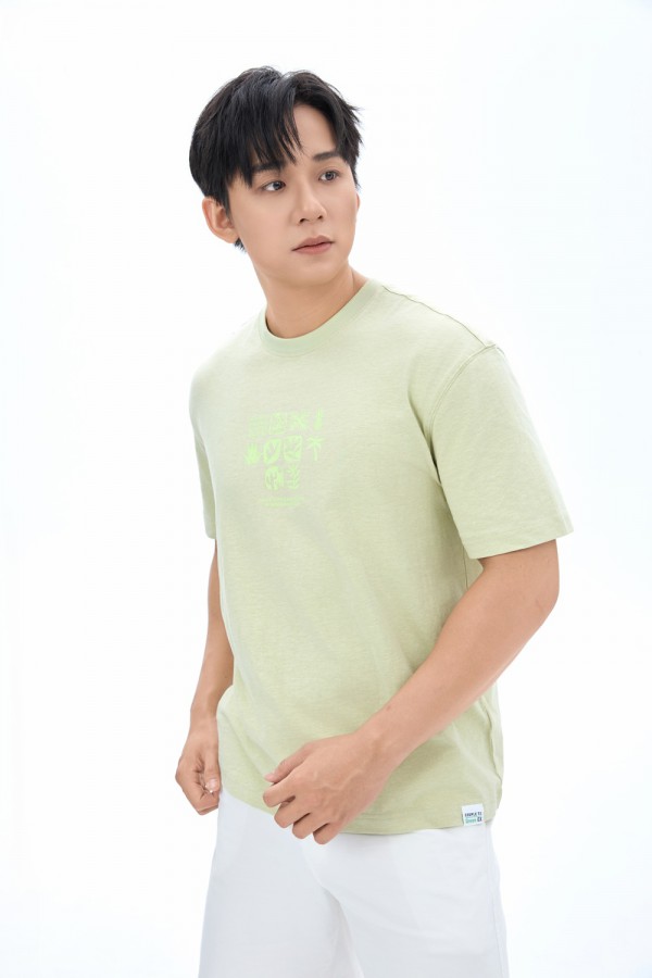 Từ phế phẩm nông nghiệp đến “siêu phẩm” thời trang - Hành trình tái sinh của lá dứa Việt Từ phế phẩm nông nghiệp đến “siêu phẩm” thời trang - Hành trình tái sinh của lá dứa Việt