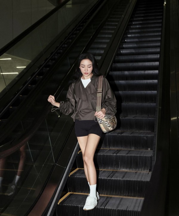 Văn Mai Hương cá tính tham dự 