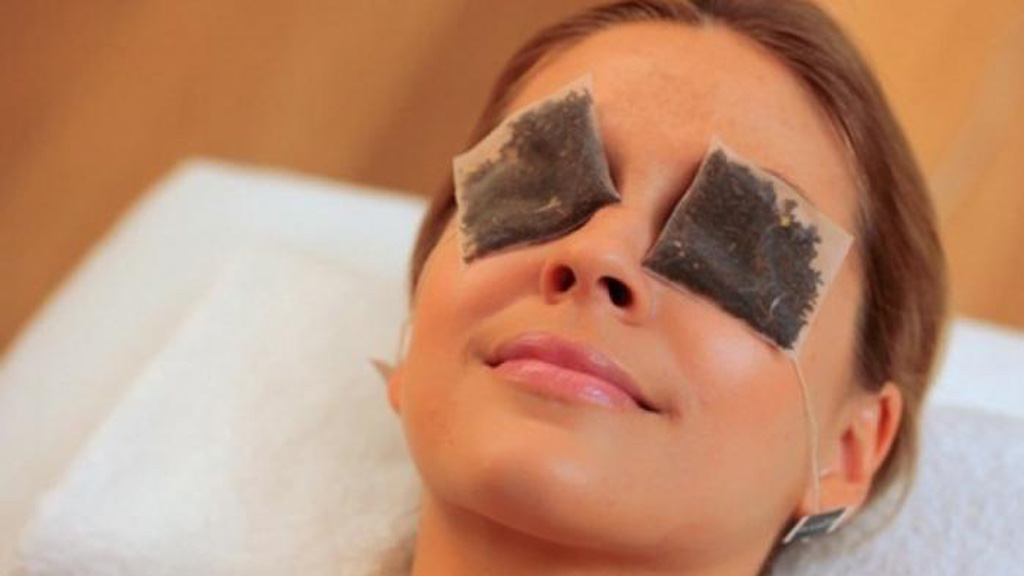 Xua tan bọng mắt giúp lấy lại vẻ rạng rỡ tức thì