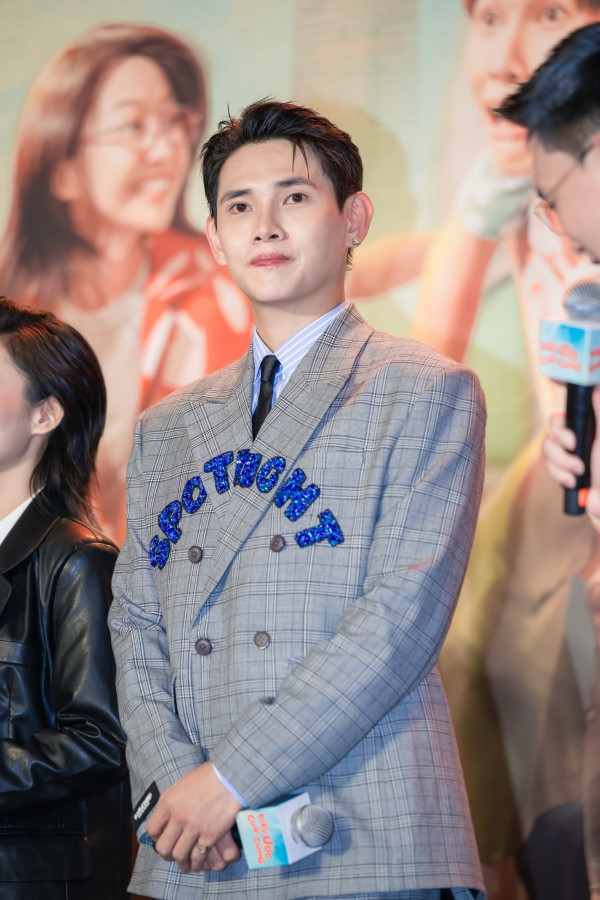 Đồng Ánh Quỳnh, Misthy rạng rỡ tại thảm đỏ phim "Điều ước cuối cùng" Đồng Ánh Quỳnh, Misthy rạng rỡ tại thảm đỏ phim "Điều ước cuối cùng"