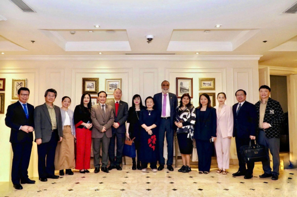 Doanh nghiệp Việt tham gia đối thoại chính sách AI toàn cầu về sức khỏe