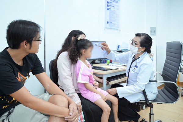 Phòng não mô cầu cho trẻ: ‘Khoảng trống’ miễn dịch với các nhóm A, C, Y, W