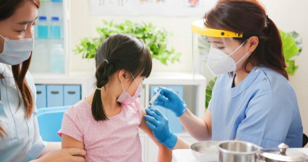 Đừng bỏ lỡ mũi tiêm nhắc Viêm não Nhật Bản cho trẻ trên 5 tuổi