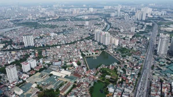 Nhà ở riêng lẻ trong phố Hà Nội bớt ‘nóng’