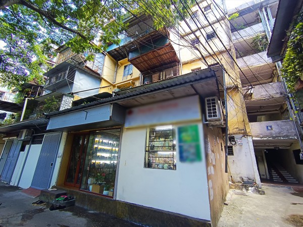 Nhà tập thể cũ bất ngờ được “săn lùng” trở lại, chuyên gia chỉ ra những yếu tố cốt lõi mọi người cần thận... Nhà tập thể cũ bất ngờ được “săn lùng” trở lại, chuyên gia chỉ ra những yếu tố cốt lõi mọi người cần thận...