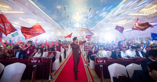 Rực lửa tinh thần chiến binh tại lễ ra quân Heragon City