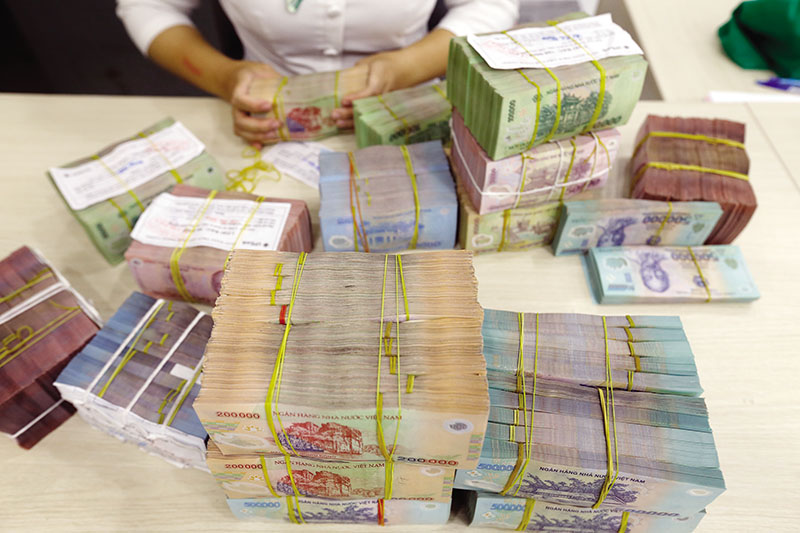 Giảm lãi suất - Tiền đề hỗ trợ tăng trưởng kinh tế nửa cuối năm