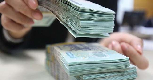 Giảm lãi suất để hỗ trợ phục hồi kinh tế