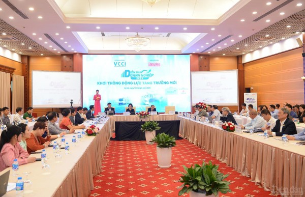 17/4: Diễn đàn Doanh nghiệp 2025: Trợ lực cho doanh nghiệp vượt thách thức, nâng cao năng lực cạnh tranh