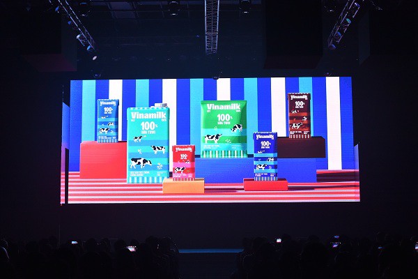 55 chuyên gia toàn cầu cùng Vinamilk sáng tạo nhận diện thương hiệu mới